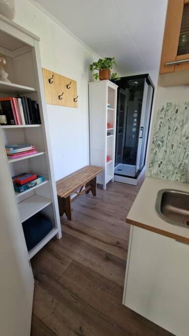 Tiny House "De Veenpolder" De Veenhoop Екстер'єр фото
